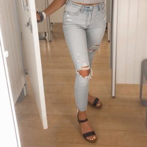 Abercrombie super skinny light wash jeans